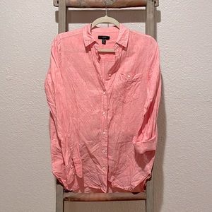 Button down cotton/linen top.